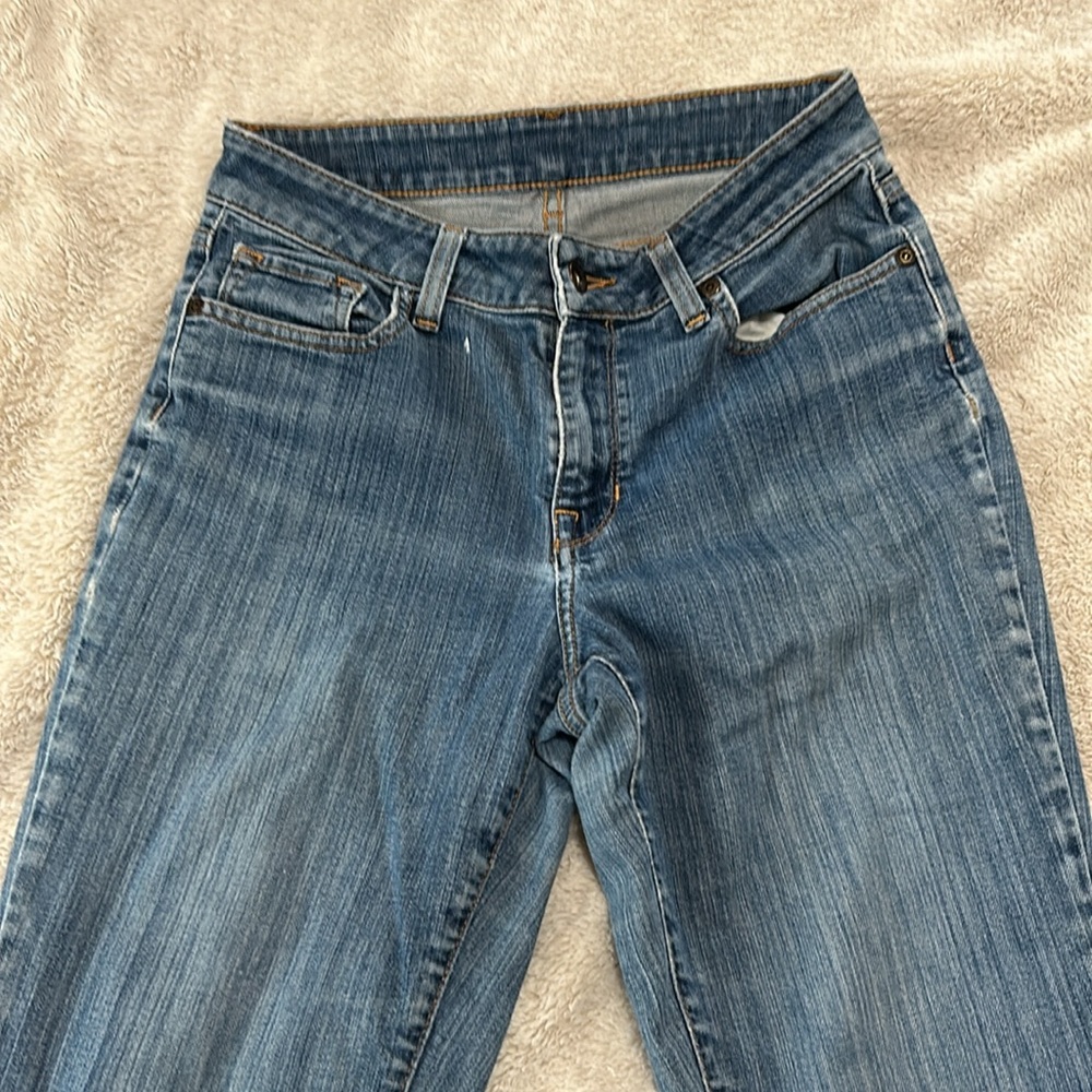 Flared Jeans - Picture 2 of 7